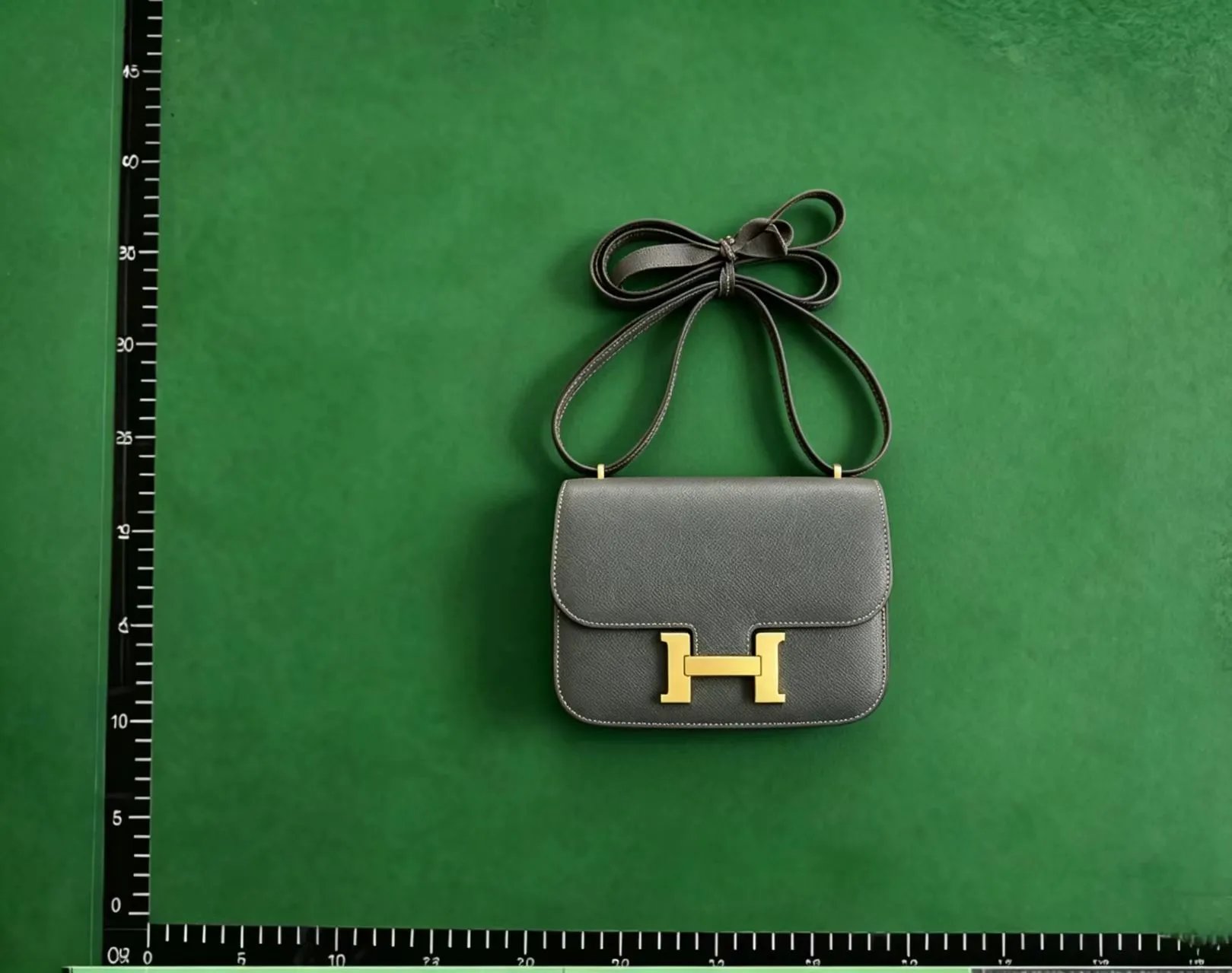 Unbranded Crossbody Bags Flap bag with H-shaped clasp image 4
