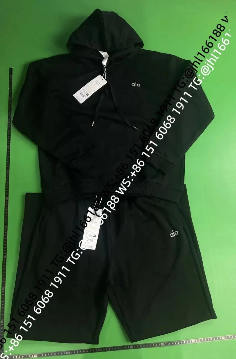 Collection of best-selling hooded sweatshirt sets (picture will be shown after selecting size) – high-tech and high-quality slippers