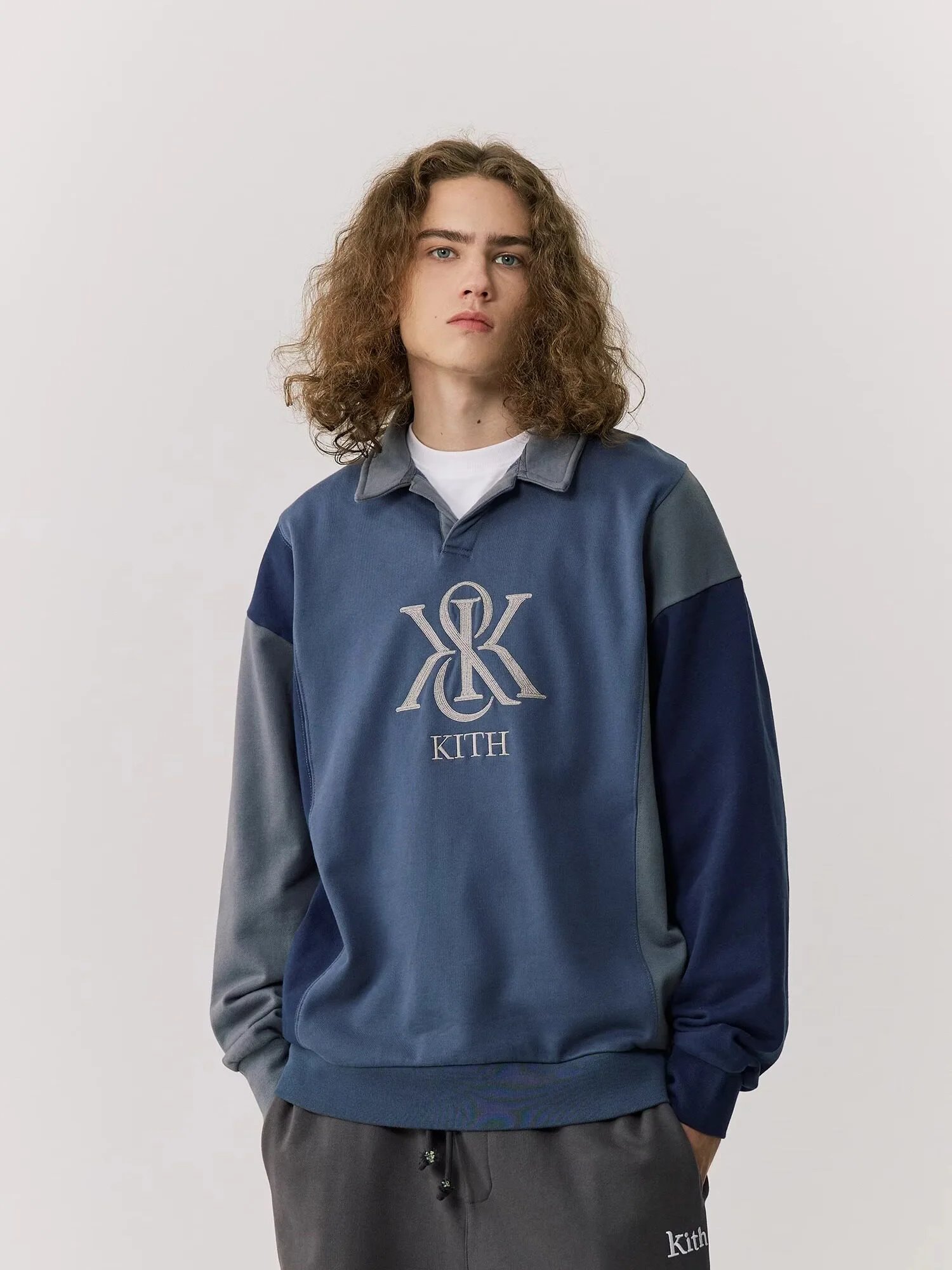 Color-blocked terry cloth collar sweatshirt