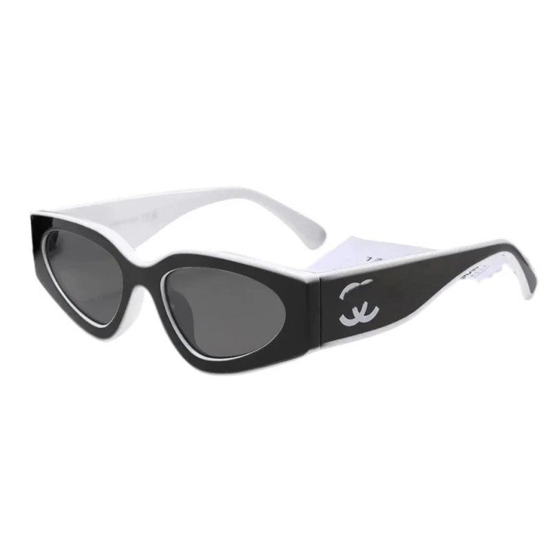 Chanel sunnies