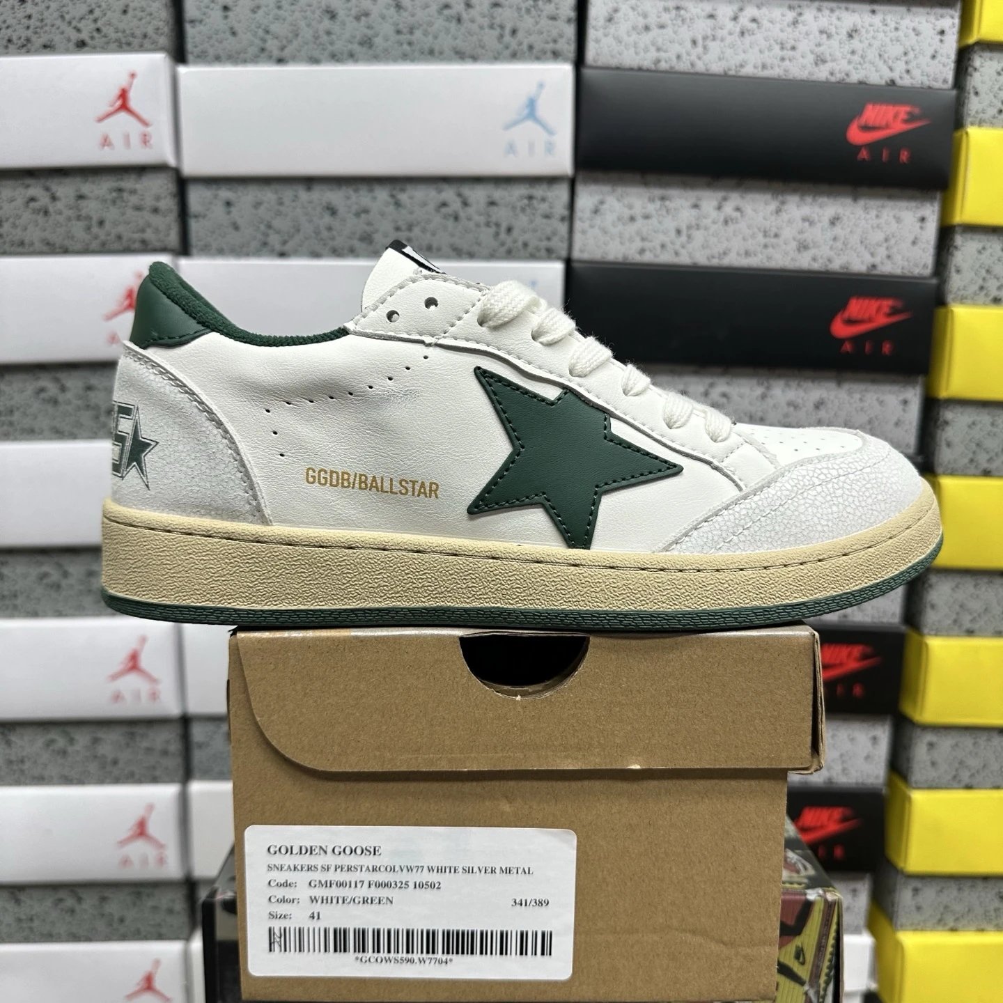 10502 Green Star