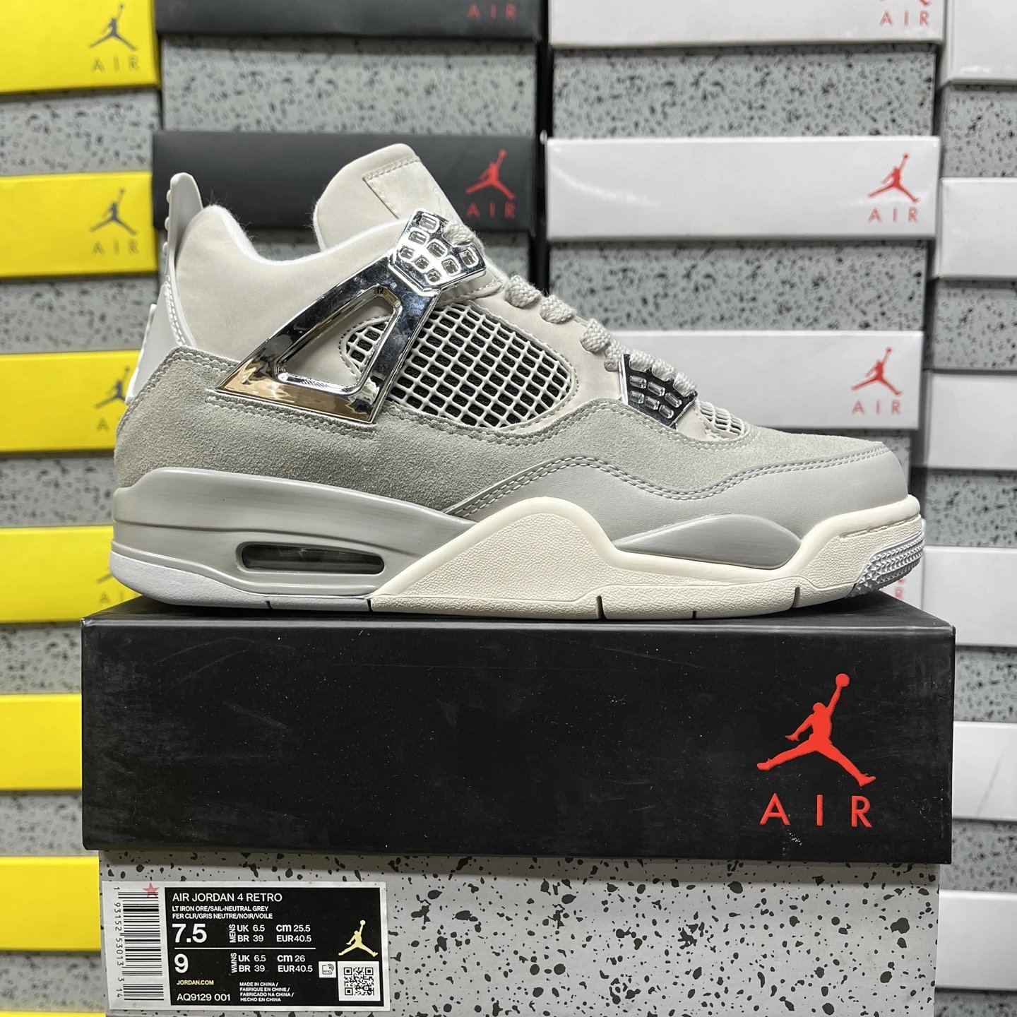 AQ9129 001