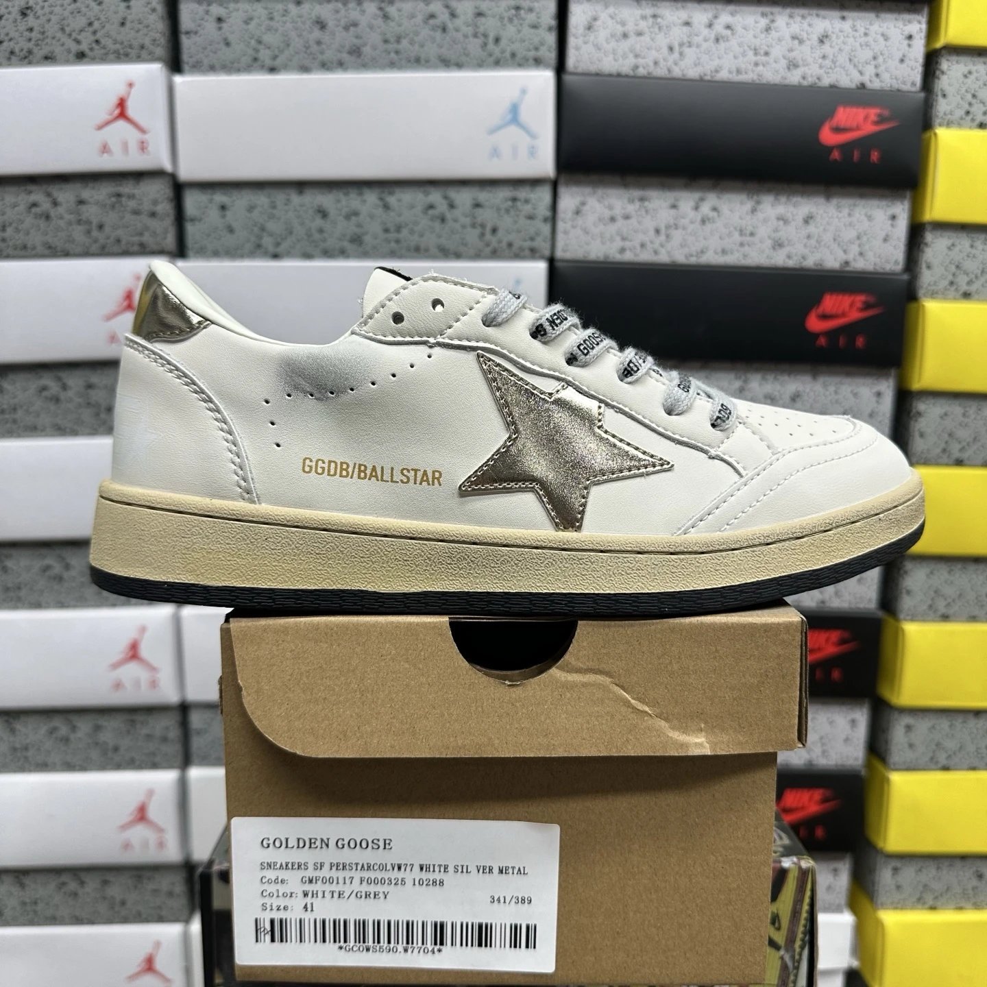 10288 Golden Star