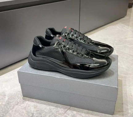 Prada-2
