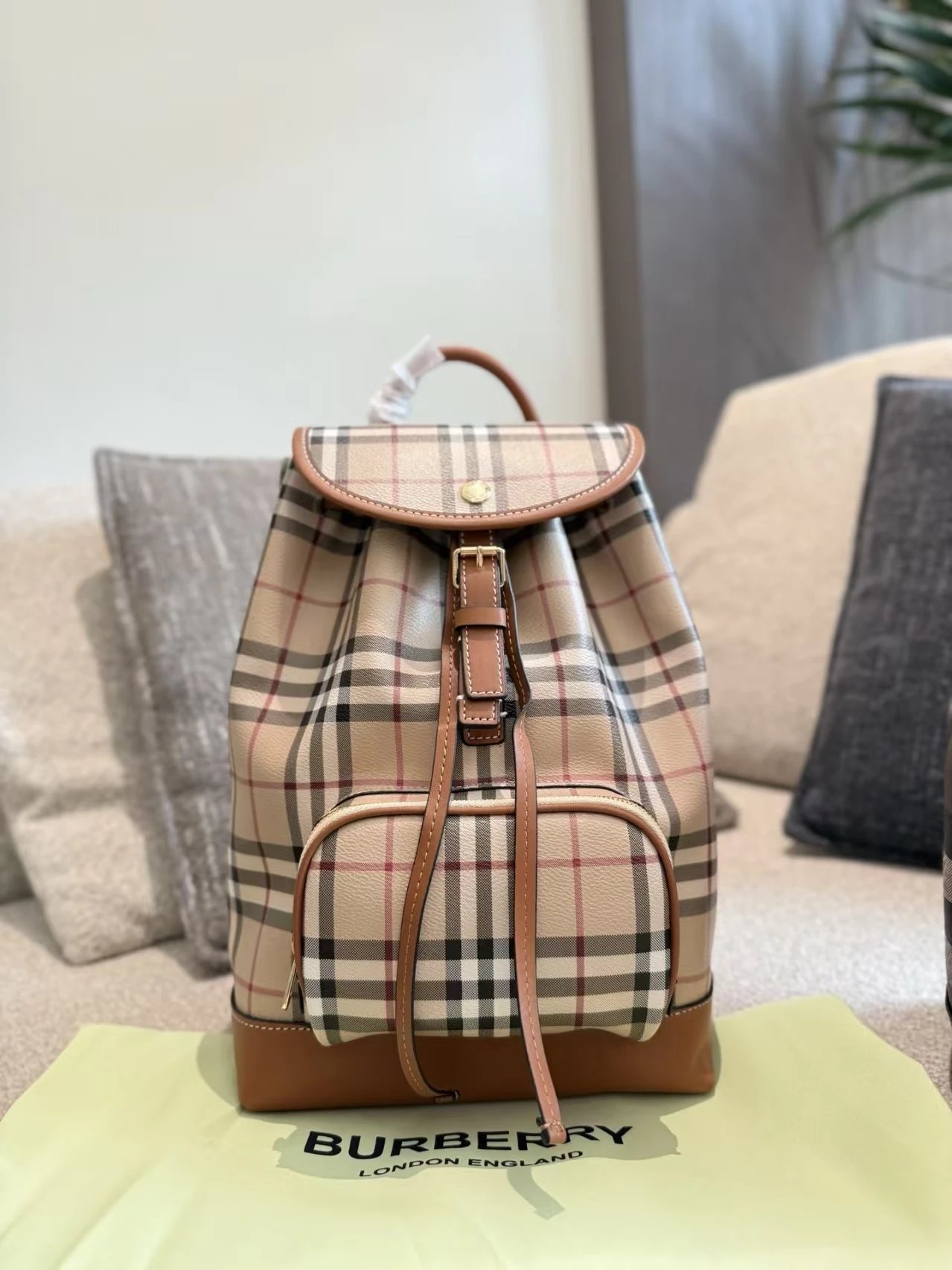 Dior Backpacks Oblique canvas flap backpack with front pocket — B-urberry Brown 35*27 CM