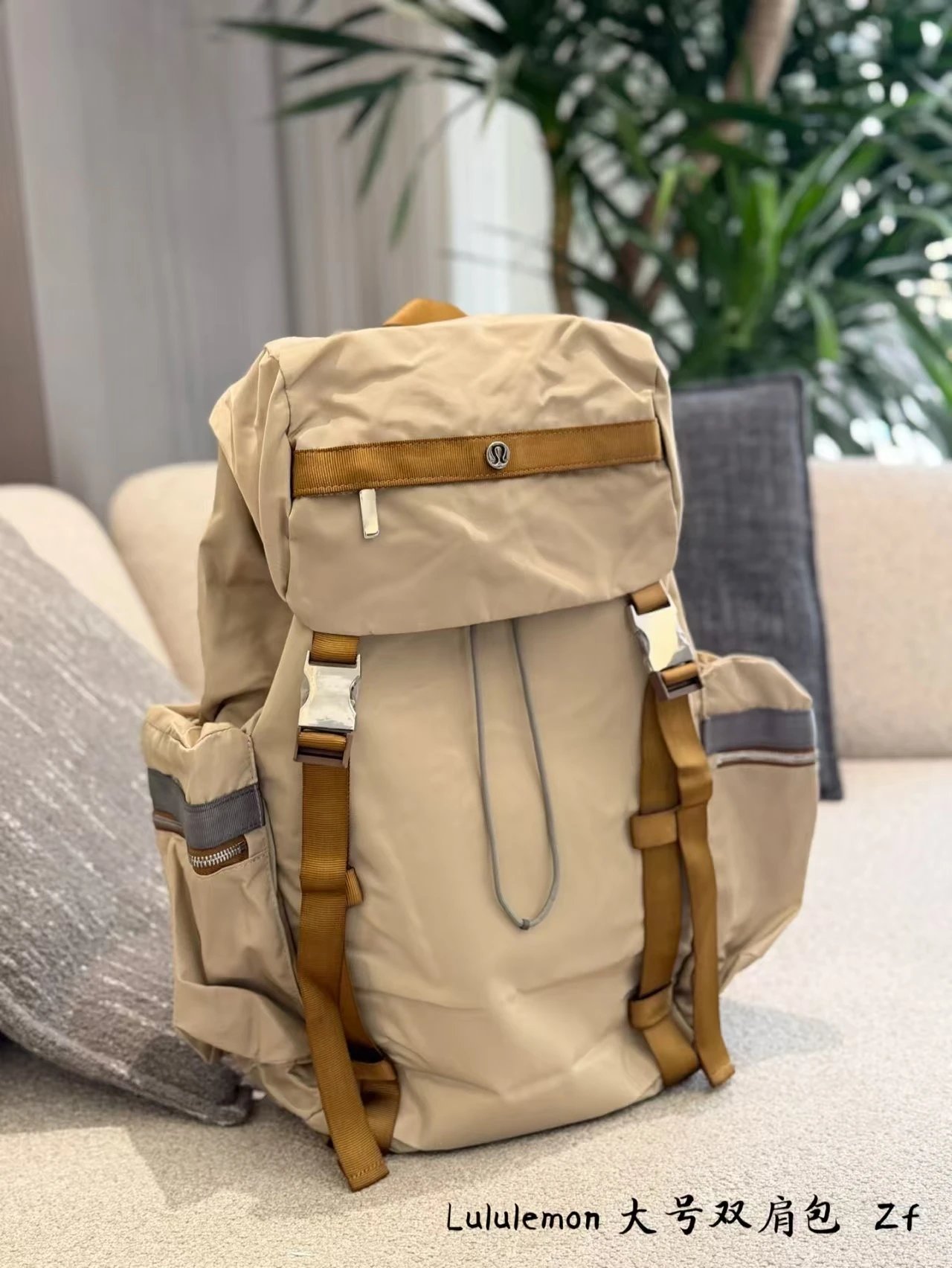Dior Backpacks Oblique canvas flap backpack with front pocket — l-ululemon Milk gray 42*30 CM