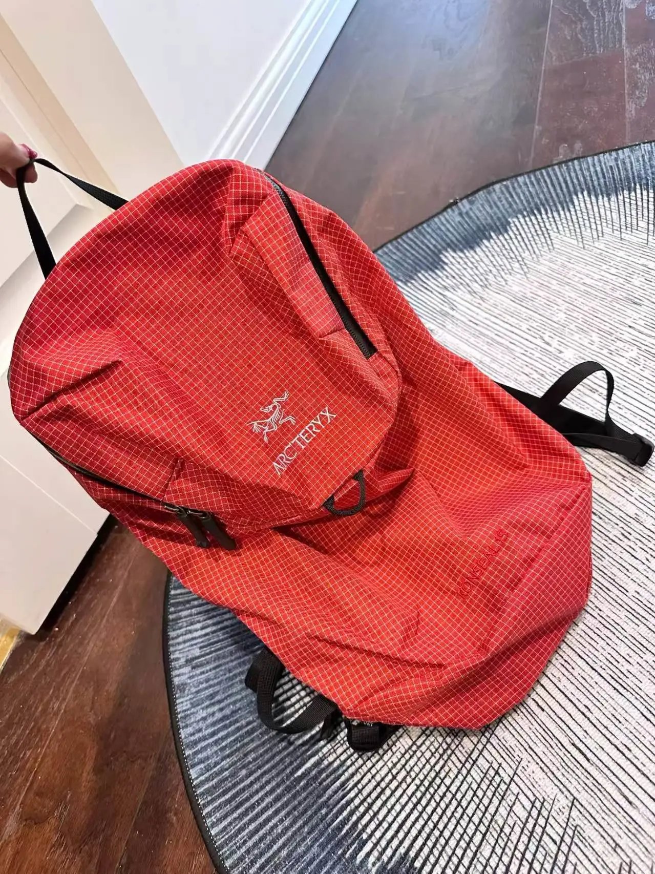 Dior Backpacks Oblique canvas flap backpack with front pocket — A-rc'teryx Red 40*26 CM