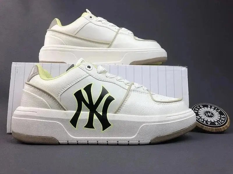MLB Slippers Play Ball Origin Canvas Mule — 21