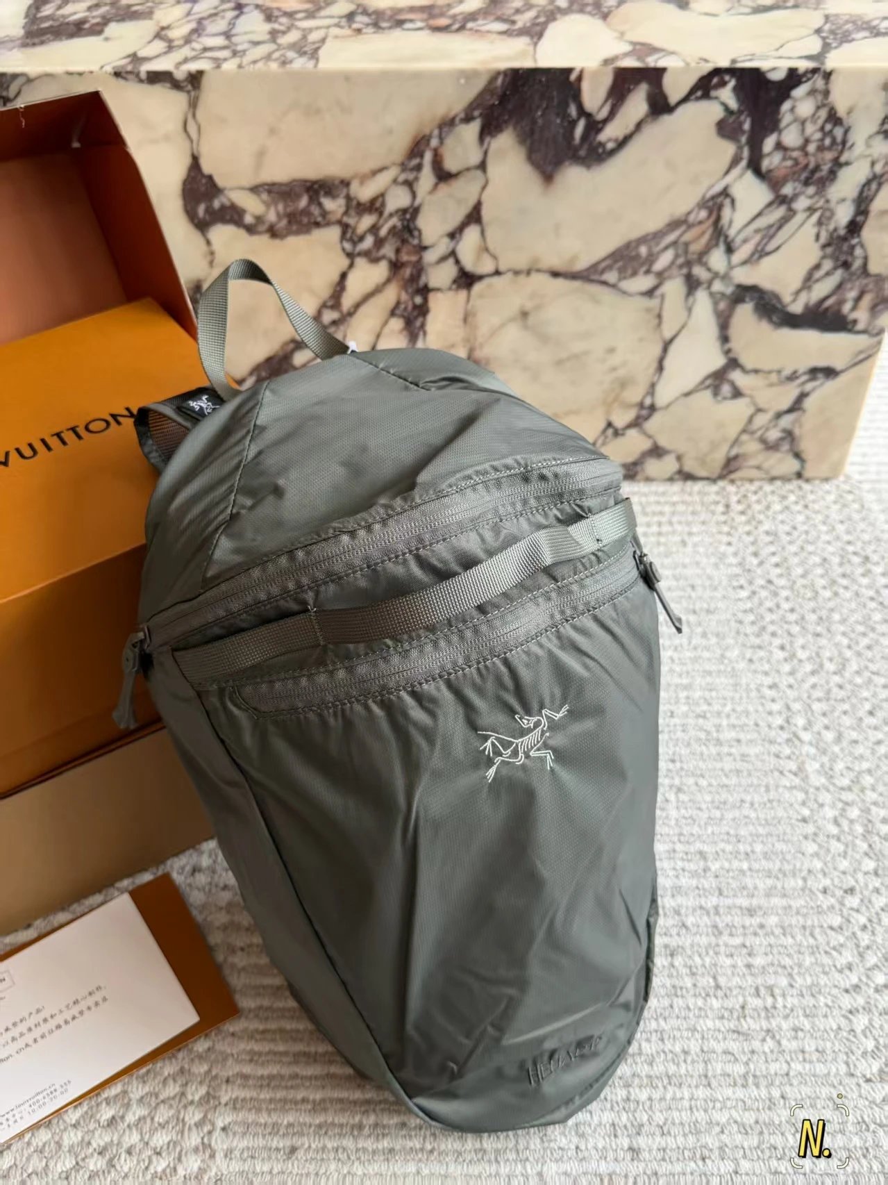 Dior Backpacks Oblique canvas flap backpack with front pocket — A-rc'teryx Heliad Dark gray(15 L)