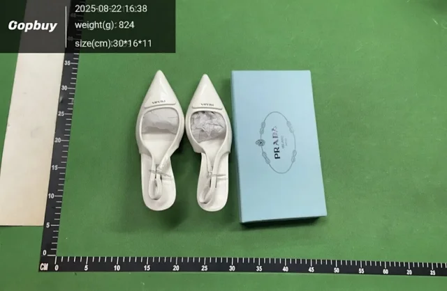Prada High Heels Pointed-Toe Slingback Pumps product detail image 9