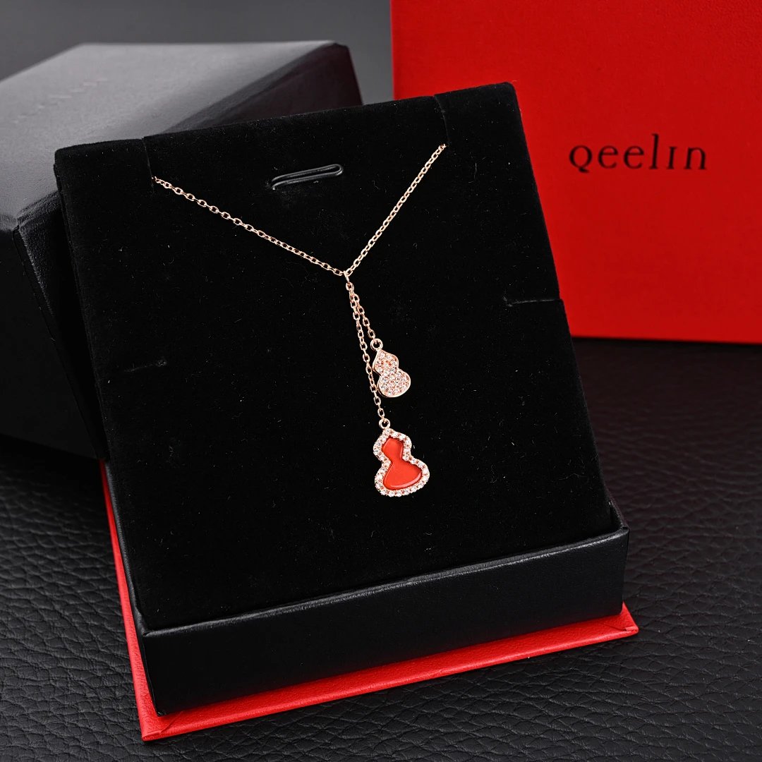 Qeelin Necklace