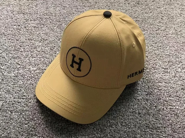 Hermès Hats Embroidered H Circle Baseball Cap product detail image 4