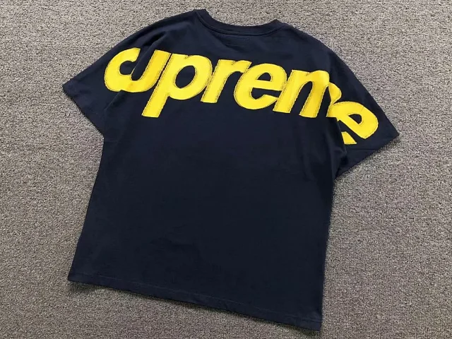 Supreme T-Shirts Short-Sleeve Logo T-Shirt product detail image 6