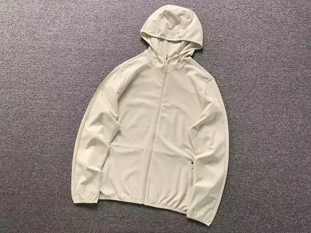 Lululemon Jackets Lightweight hooded zip-up jacket product detail image 3