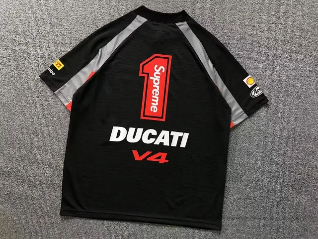 Ducati T-Shirts V4 Racing Graphic product detail image 3