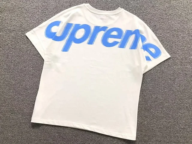 Supreme T-Shirts Short-Sleeve Logo T-Shirt product detail image 2