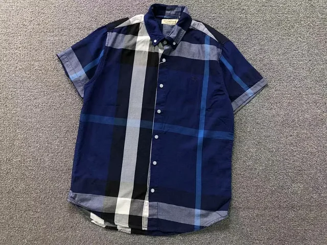 Burberry Shirts Short-Sleeve Check Button-Down Shirt product detail image 4