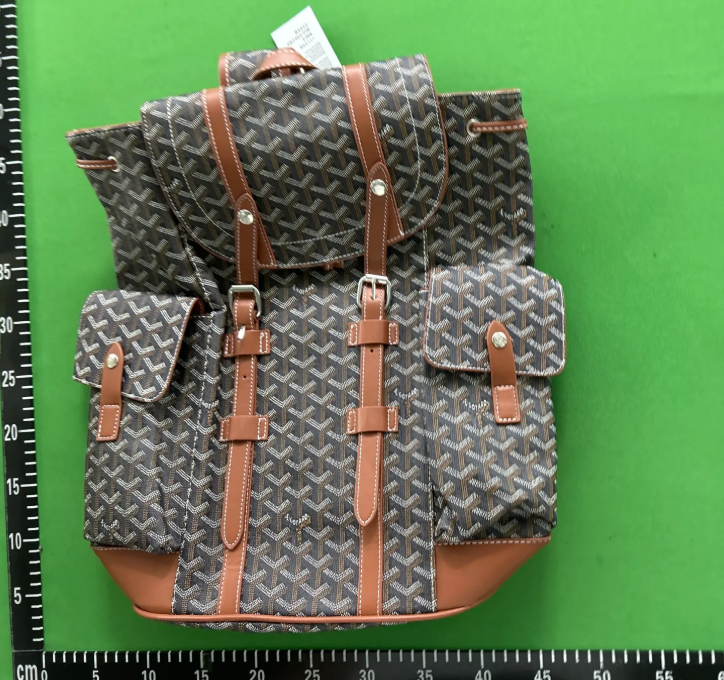 Unbranded Backpacks Padded shoulder straps with front zip pocket image 3