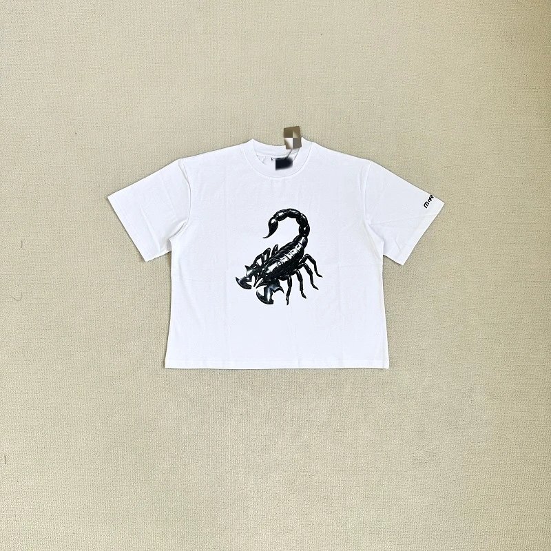 White Scorpion Graphic Cropped T-Shirt