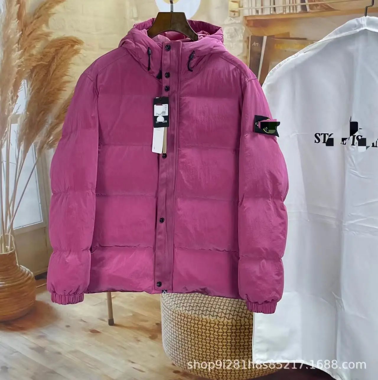 Stüssy Down Jackets Hooded quilted puffer jacket — Stone-Pink