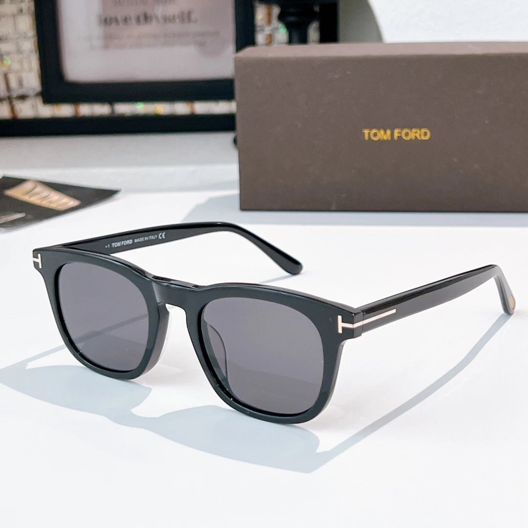 【TOM FOR*】TF5870-F-B ｜SIZE：52-21-145，BG,Amy: +852 97075632 or Mina: +852 70959088,WA