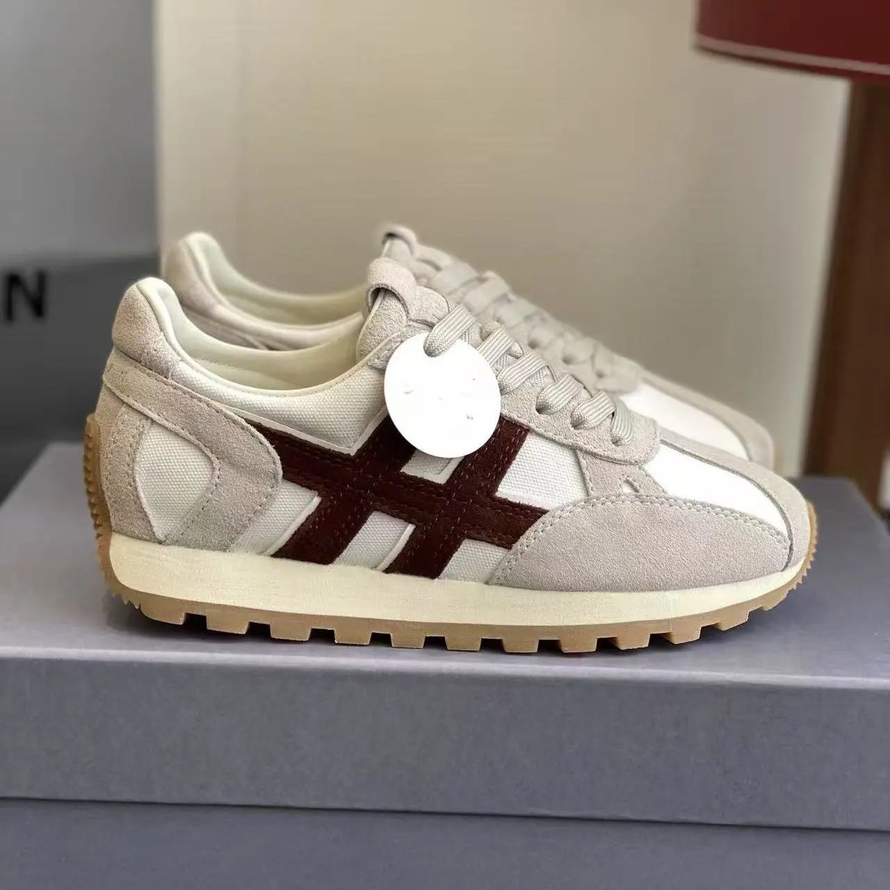 Hogan Sneakers Suede H-logo lace-up — 11