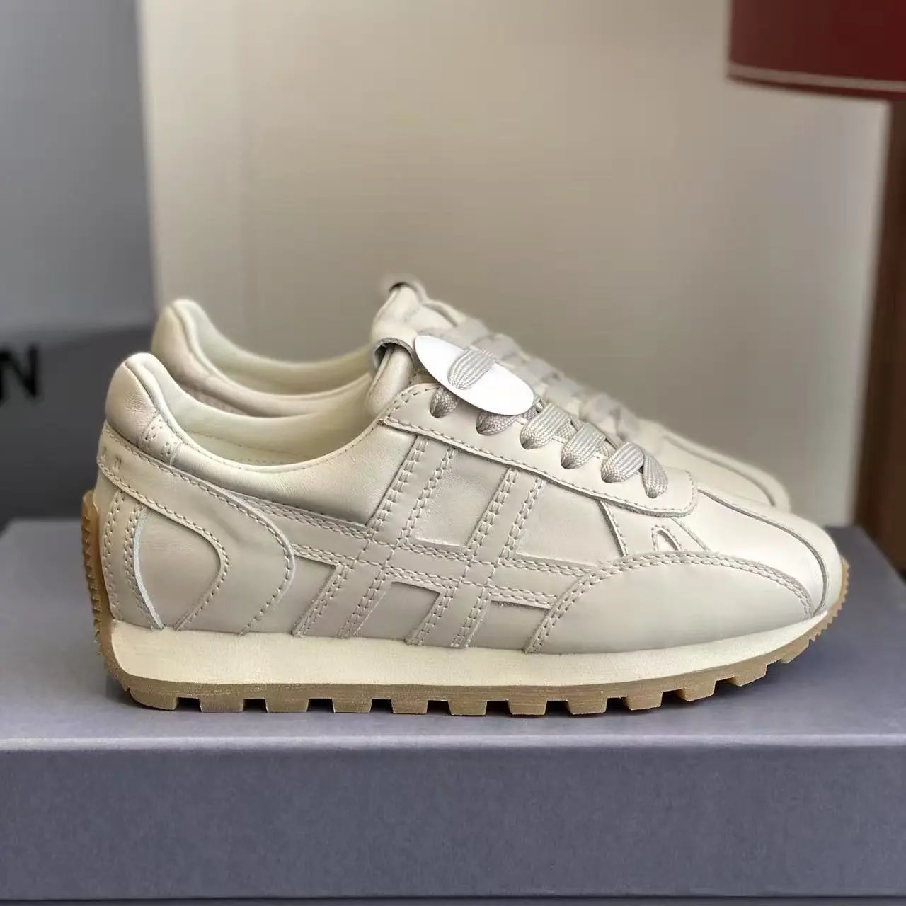 Hogan Sneakers Suede H-logo lace-up — 10