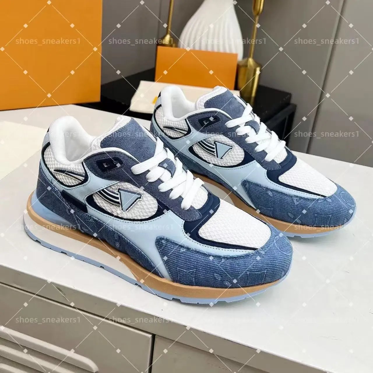 Louis Vuitton Sneakers Low-top mesh and suede lace-up with LV monogram panels — 10