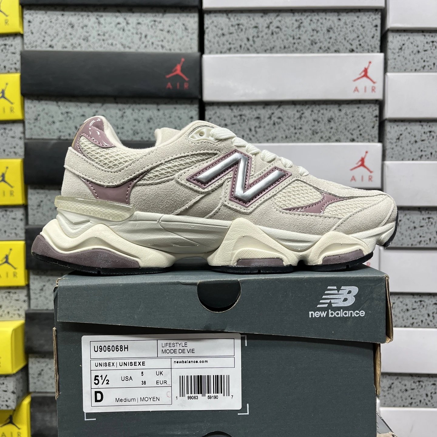 New Balance 9060 photo 3
