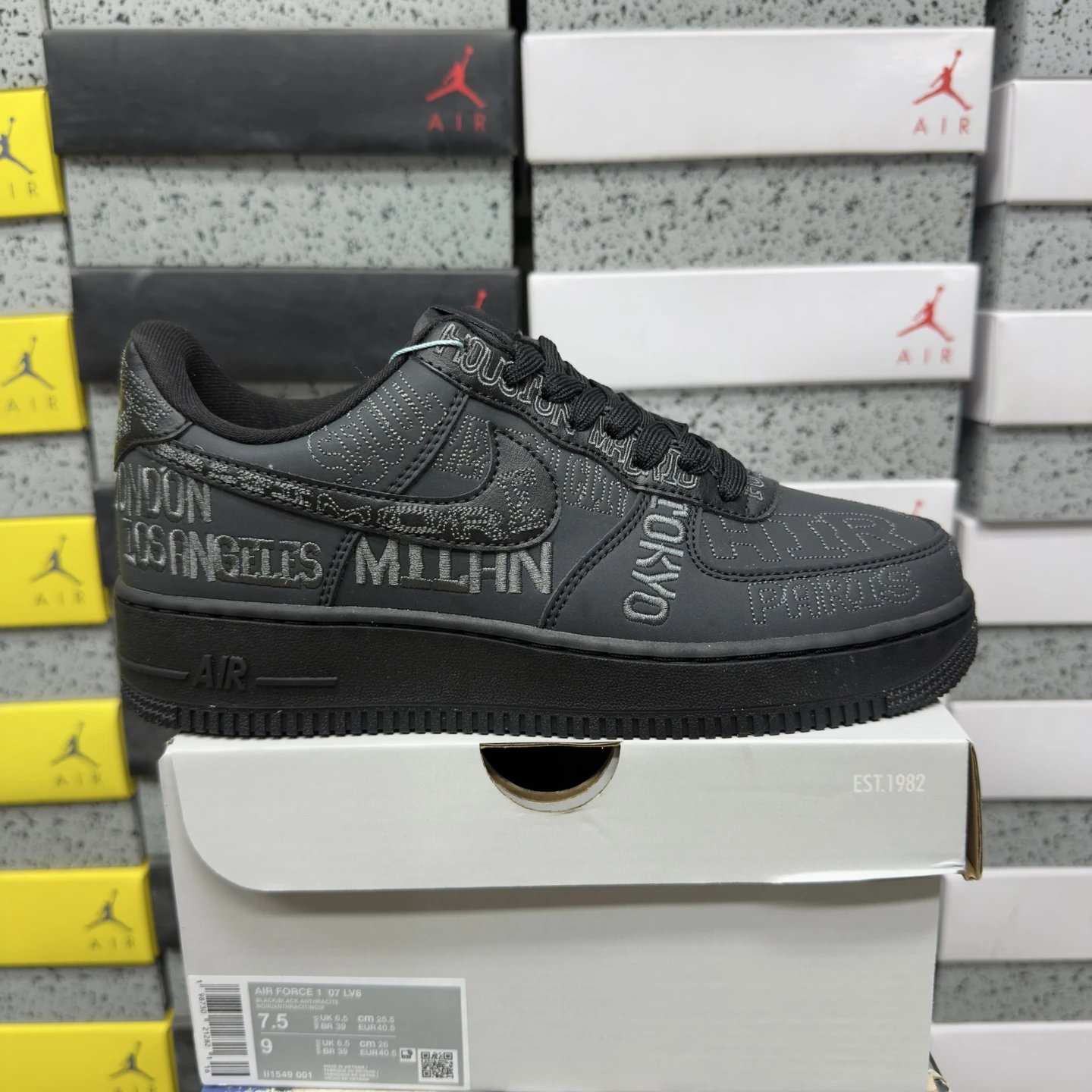 Nike Air Force 1 '07 LV8 Low World Tour Black DH1549-001