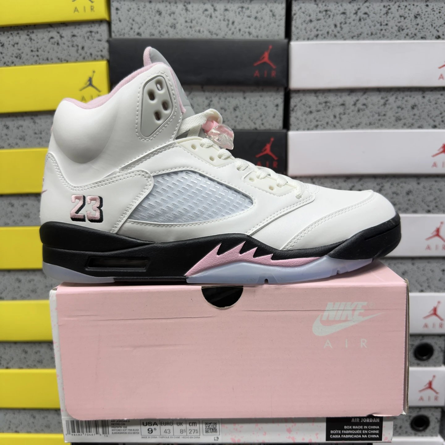 J5  HQ7978-102