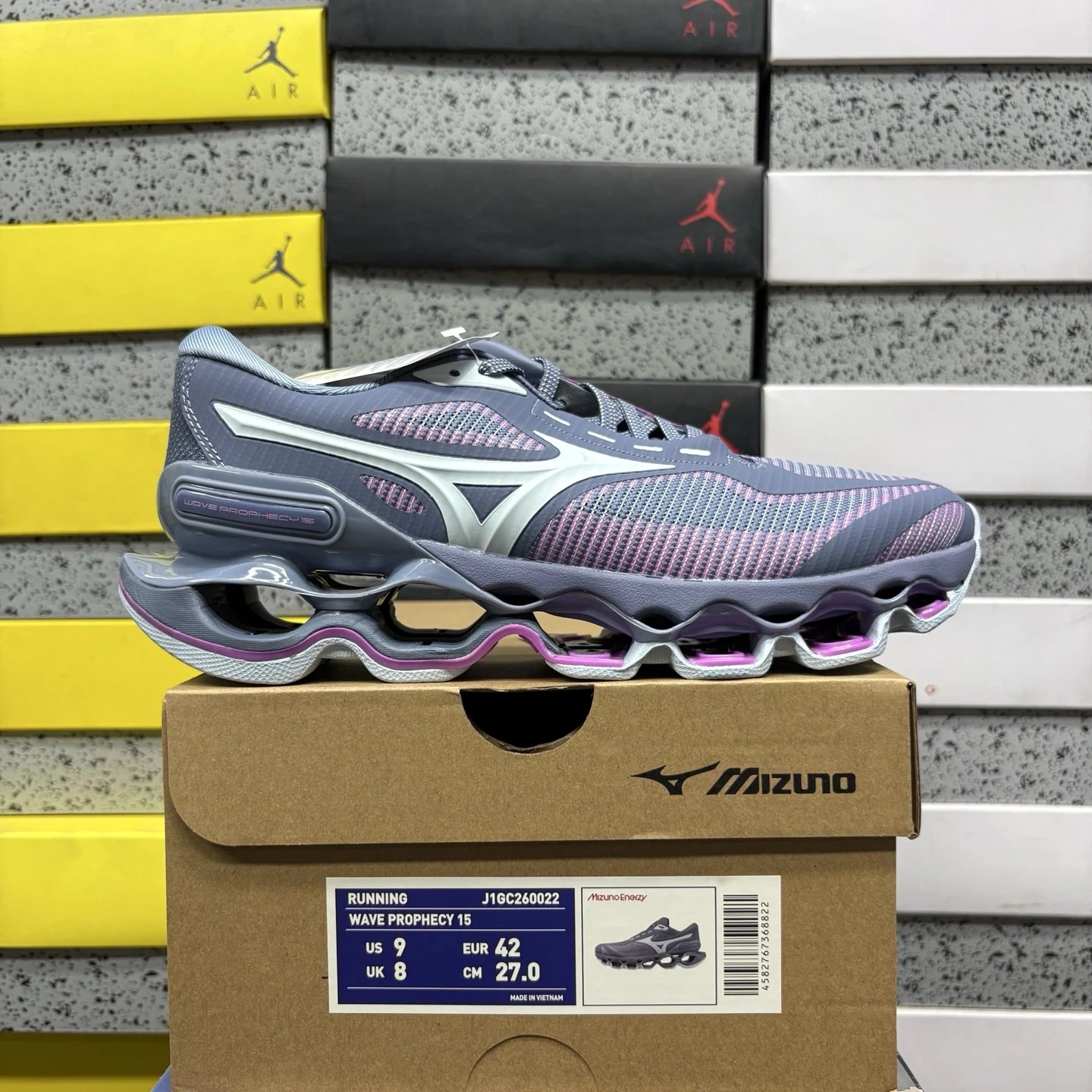 灰色 J1GC260022
