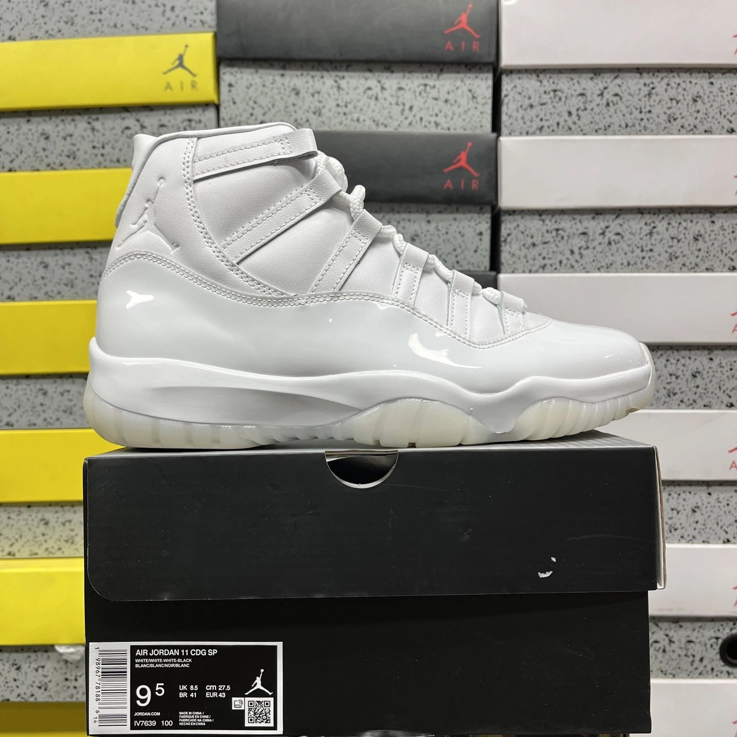 Jordan 11 Retro SP Comme des Garçons Homme Plus White IV7639-100
