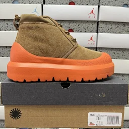 thumbnail for [TOP Edition] Snow Boots Link 1