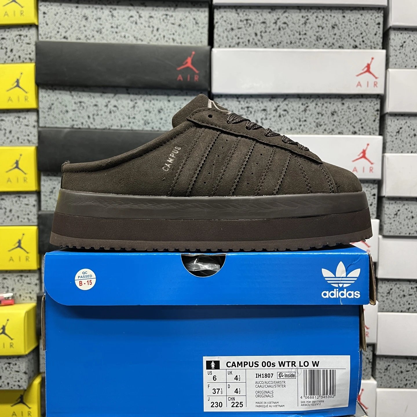 IH1807 36-41