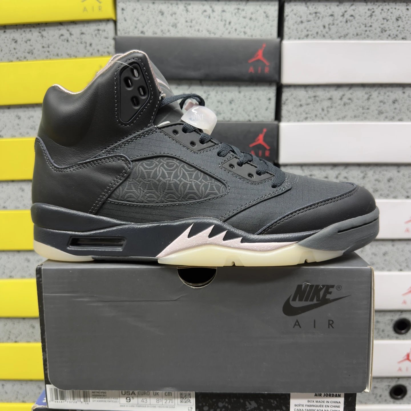 J5 HQ3004-001