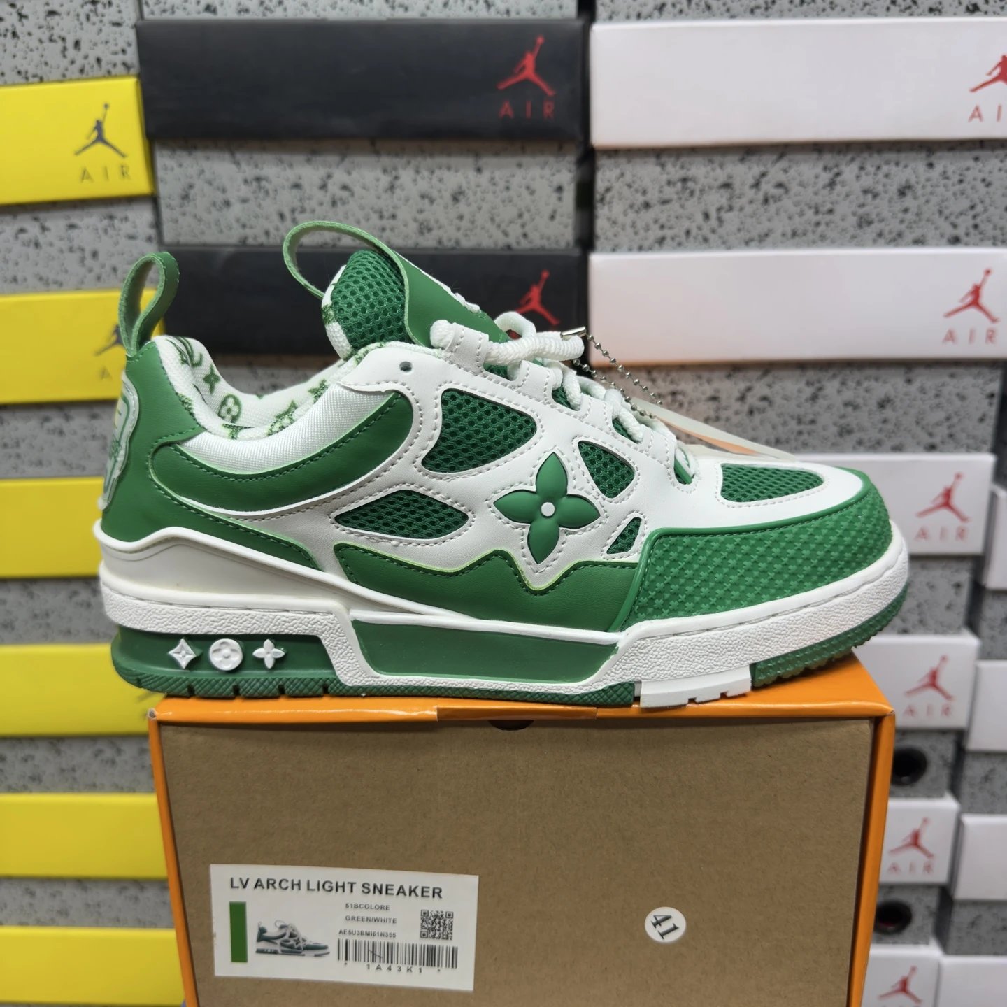 GREENI WHITE SK8绿白
