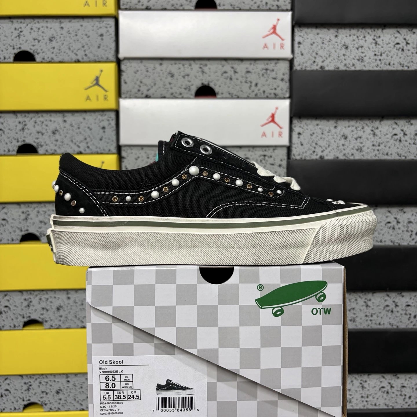 VN000S52BLK 黑色做旧珍珠