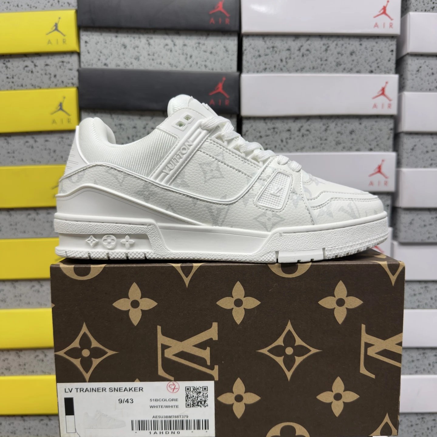WHITE/WHITE 白色印纹