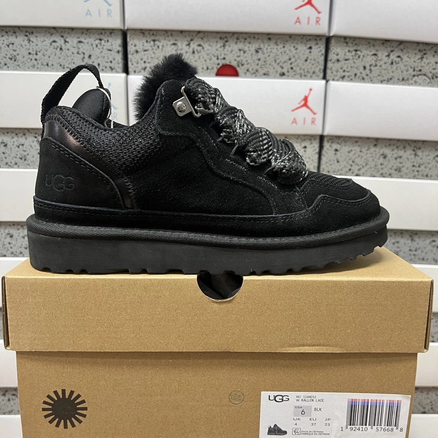 Low cut Mel Black -4032 35-44