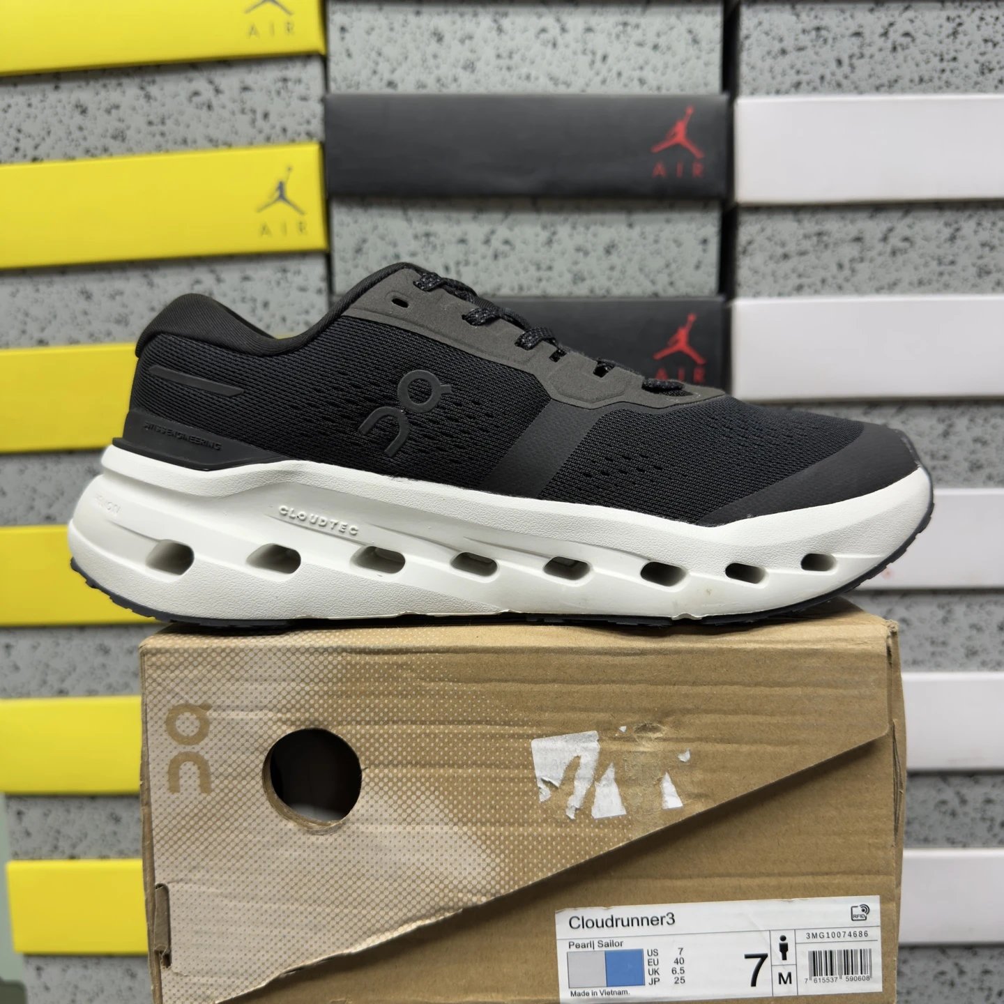 3MG10074686