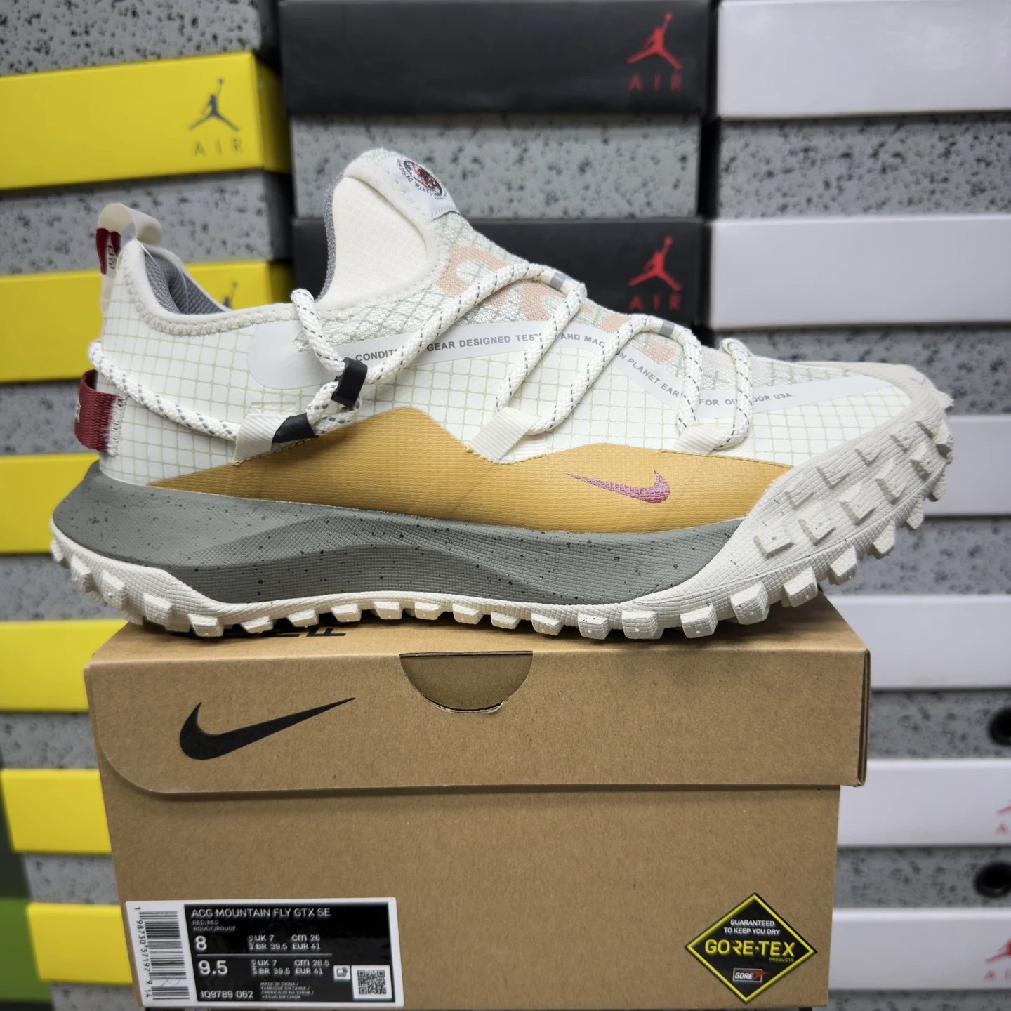 IQ9789-062