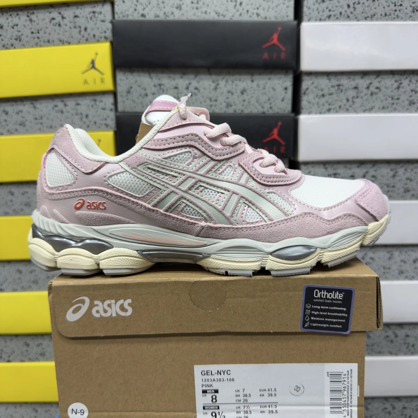 1203A383-106