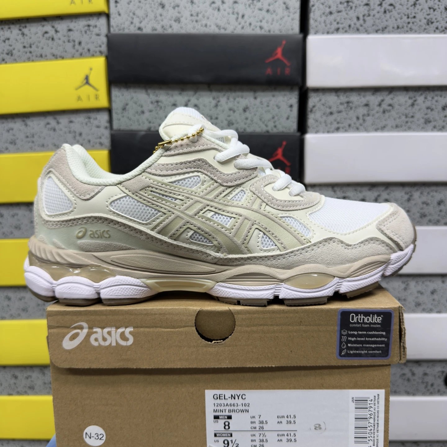 1203A663-102