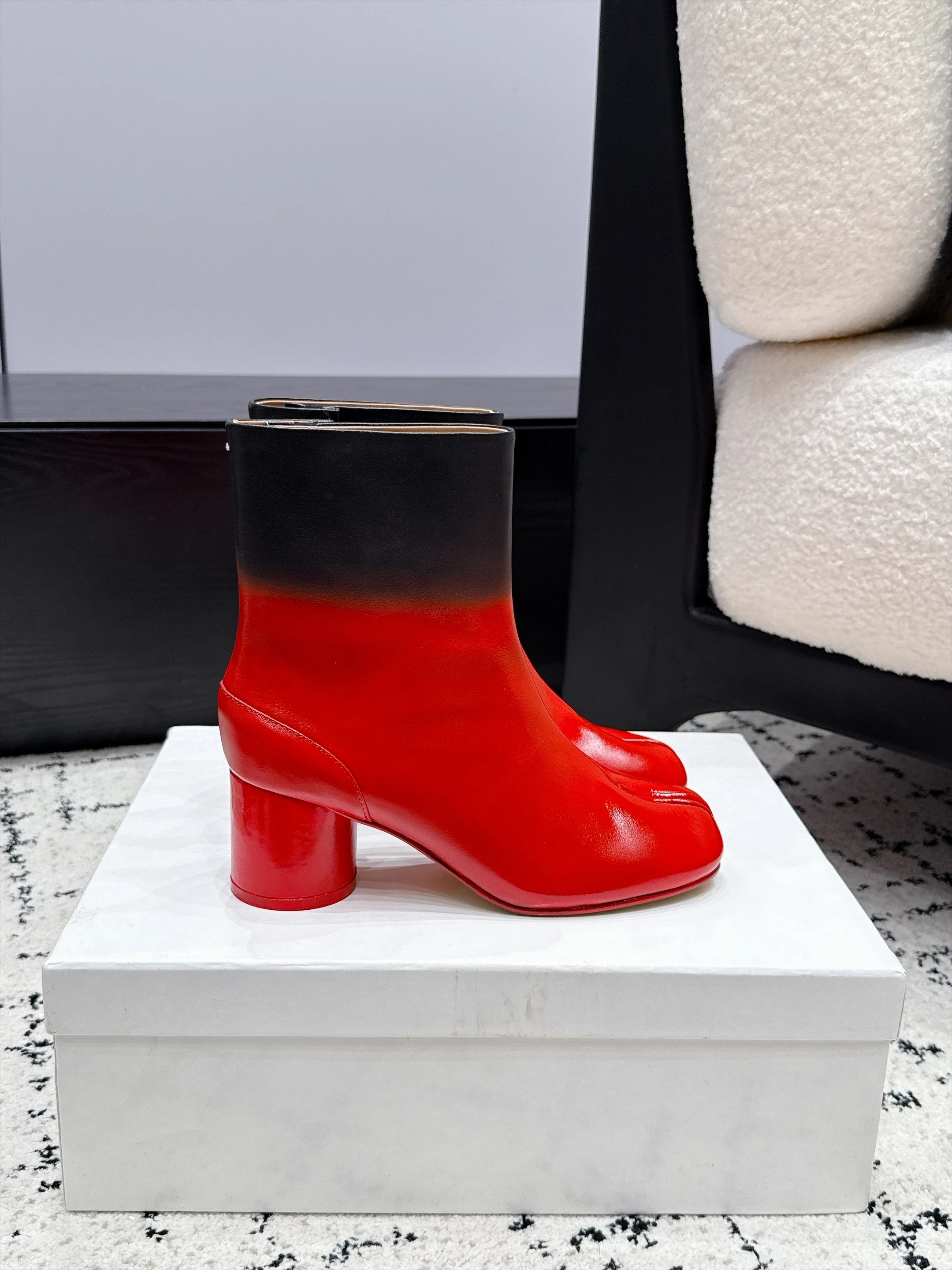 Retro Split-Toe Chunky Heel Ankle Boot photo 5