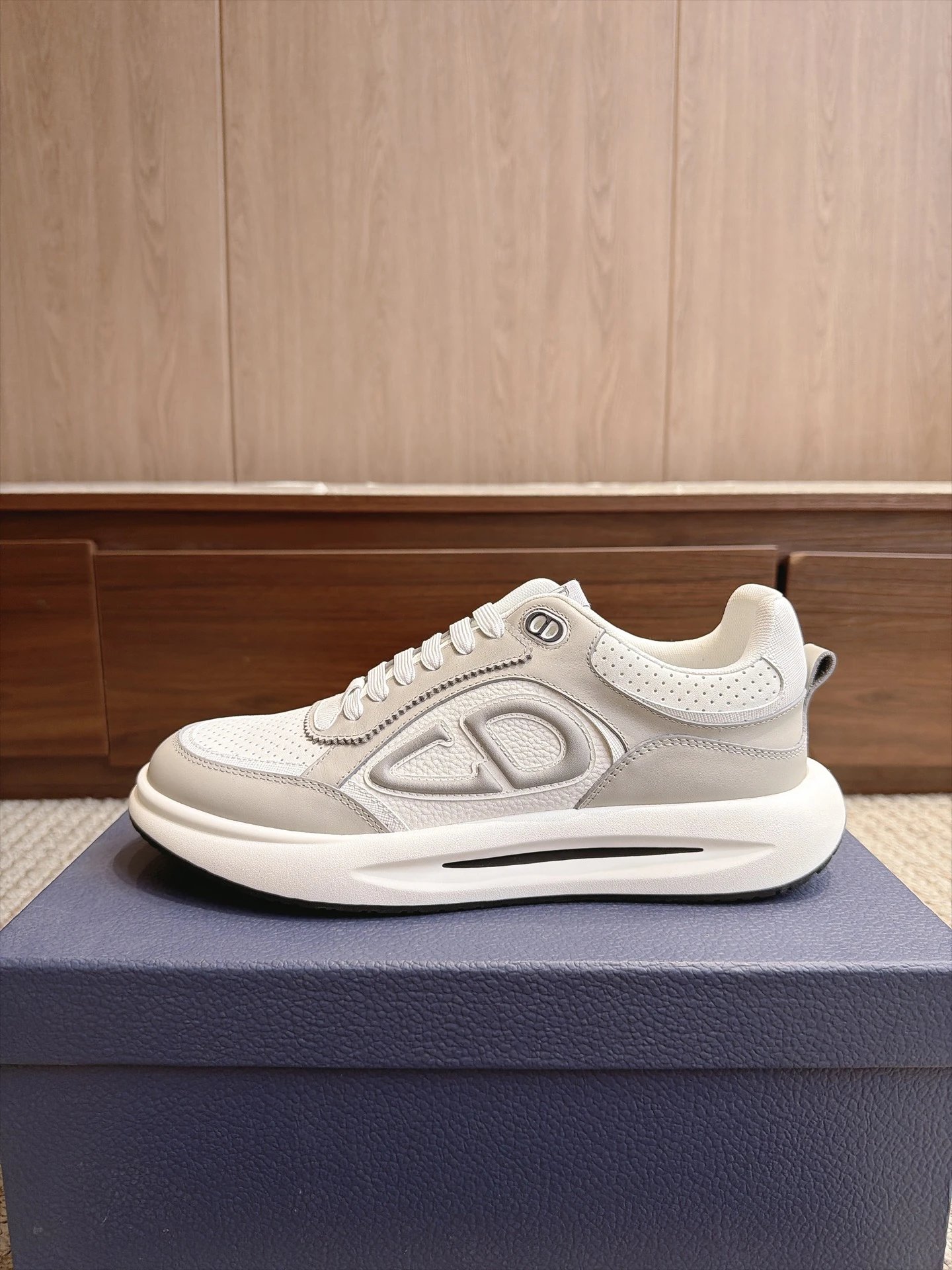 CD Mesh Breathable Athletic Casual Shoe photo 7