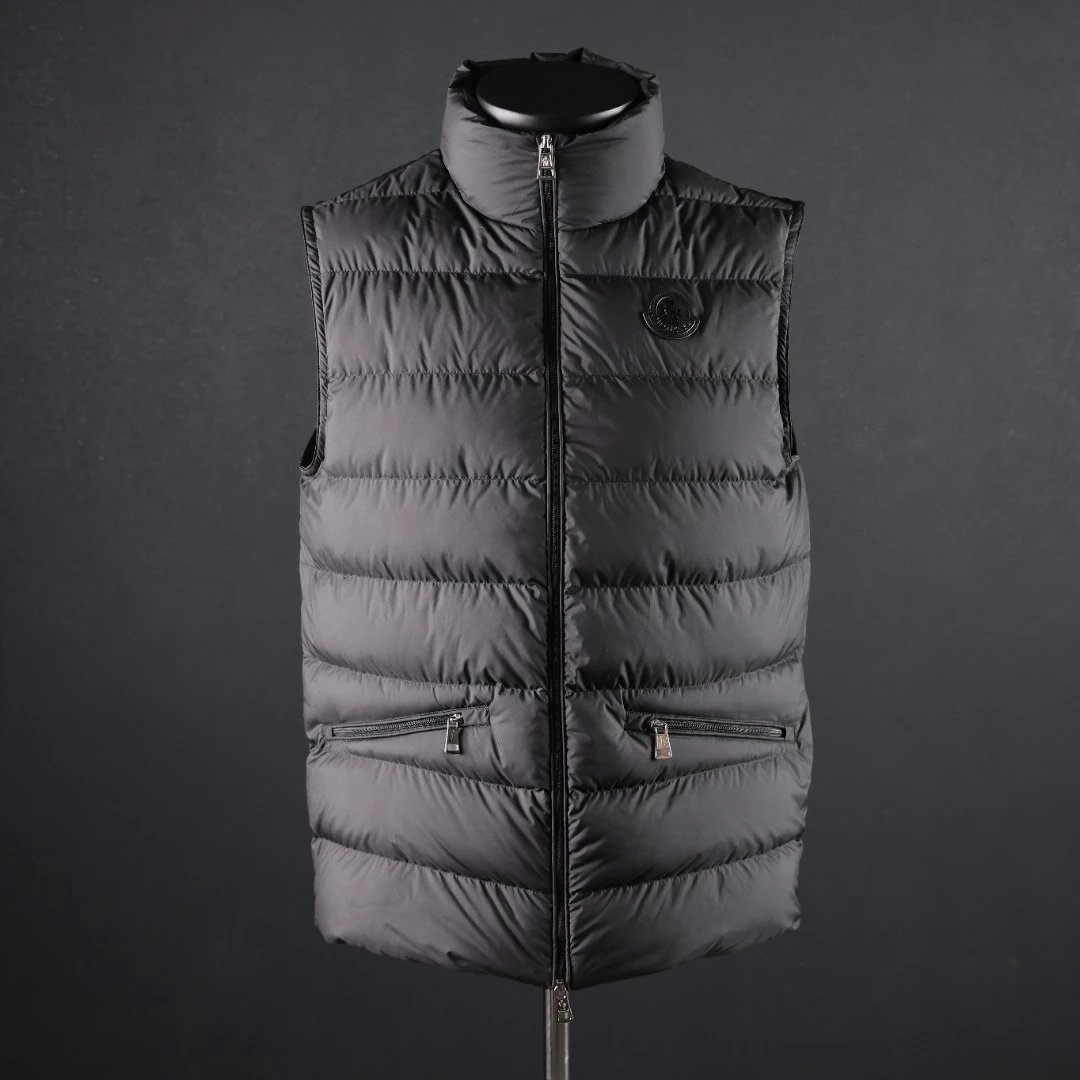 Moncler Trompan Zip Vest photo 2