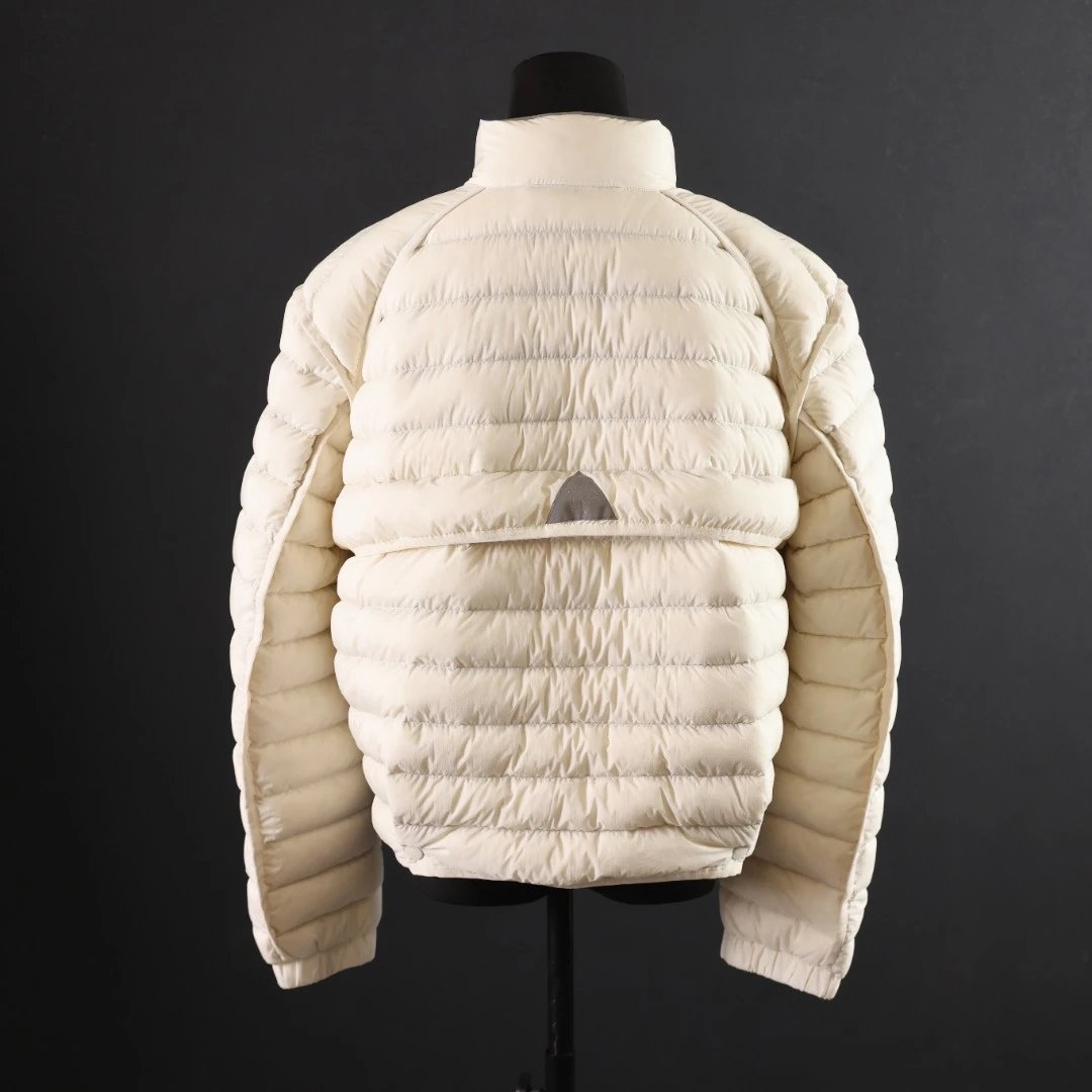 Moncler Madurlains Logo Down Jacket photo 8