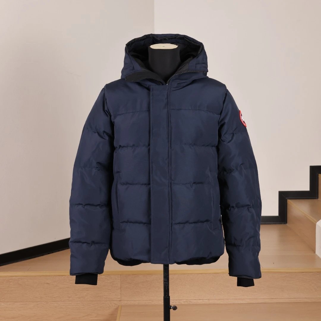 Canada Goose Macmillan Parka photo 6