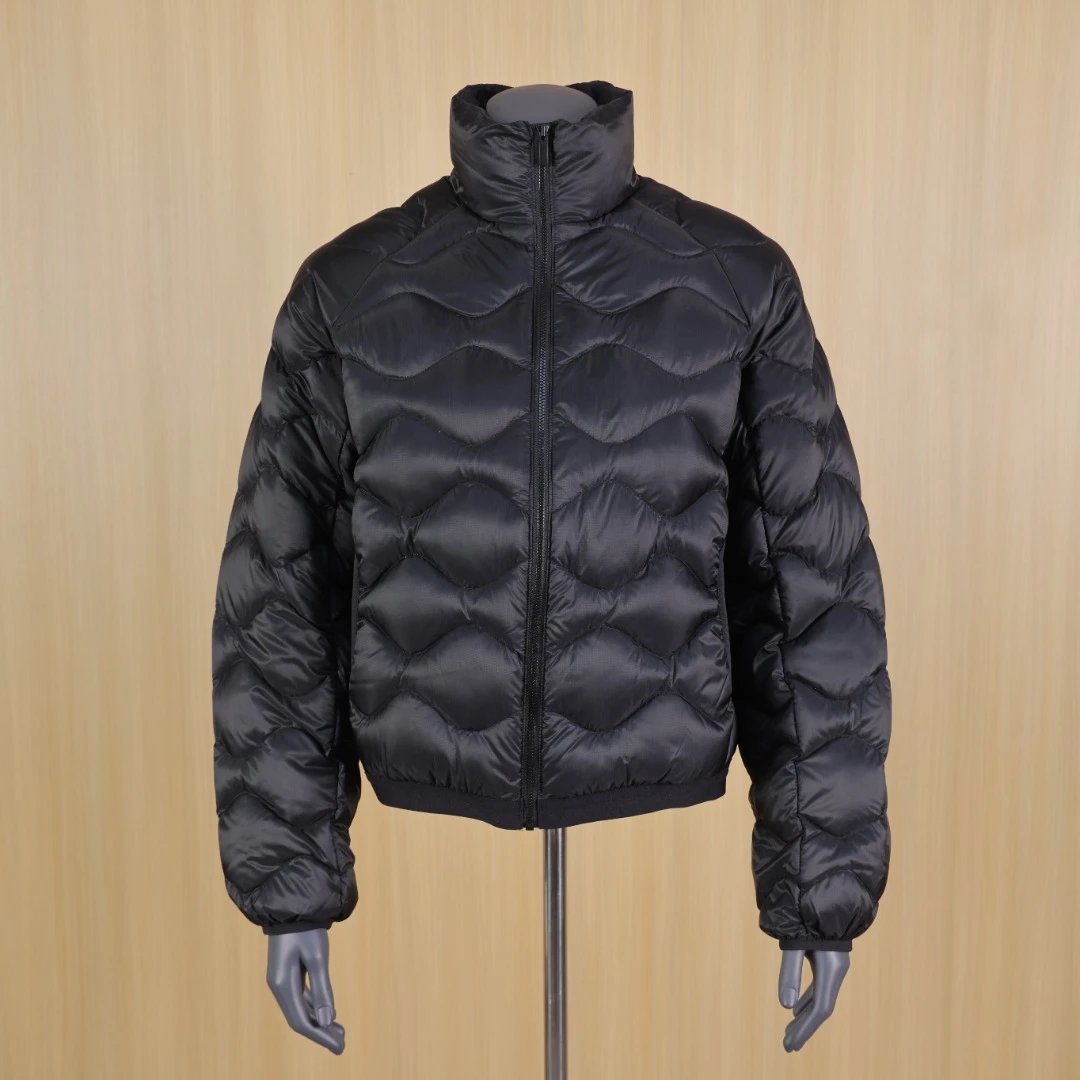 Lululemon 900 Down Short Puffer Jacket photo 2